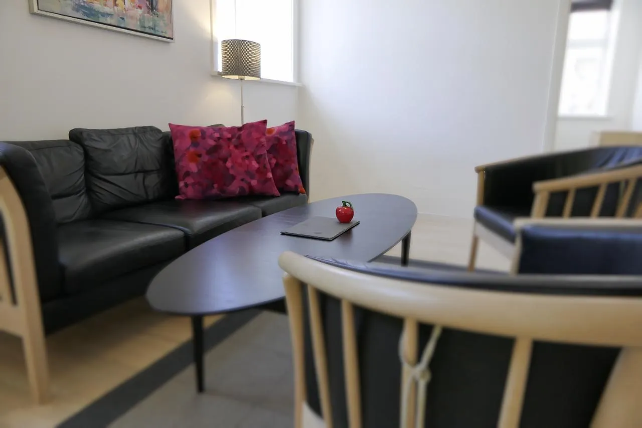 Dragor Hotel & Apartments